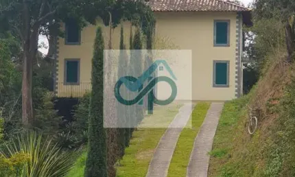 Casa com 4 quartos para alugar no Samambaia, Petrópolis 