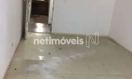 Sala comercial para alugar na Rua Bélgica, Glória, Contagem