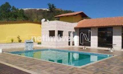 Casa com 3 quartos à venda na Rua das Araras, Solar do Madeira, Contagem