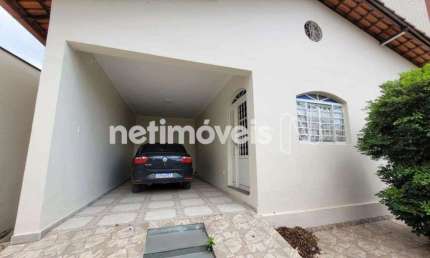 Casa com 3 quartos à venda na Rua Jatobás, Eldorado, Contagem
