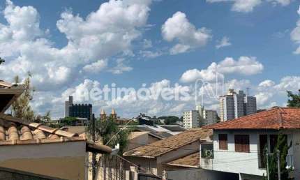 Casa com 5 quartos à venda na Rua Celso Ferreira Pinto, Central Parque, Contagem