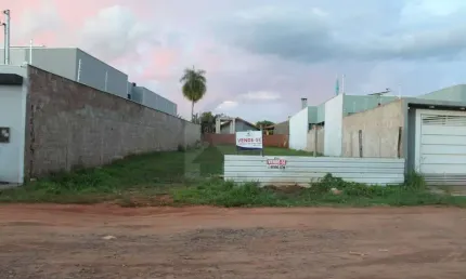 Terreno à venda na Rua Antônio Marques, Tiradentes, Campo Grande