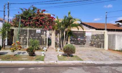 Casa com 3 quartos à venda na Rua Tropeiro, Carandá Bosque, Campo Grande