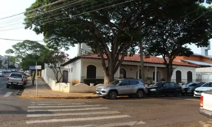 Ponto comercial para alugar na Rua Quinze de Novembro, 2327, Jardim dos Estados, Campo Grande