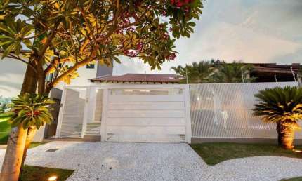 Casa com 4 quartos à venda na Rua Ingazeira, Santa Fé, Campo Grande
