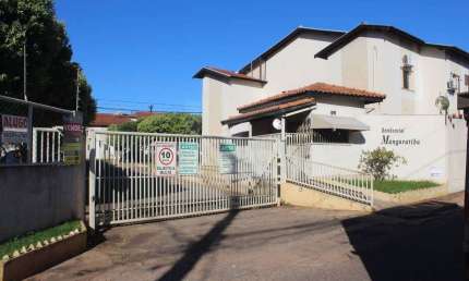 Apartamento com 3 quartos para alugar na Travessa Felipe Duque, 95, Tiradentes, Campo Grande