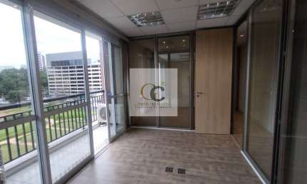 Sala comercial para locação na Casa das caldeiras - 2 salas integradas - copa - 2 vagas - 94m²