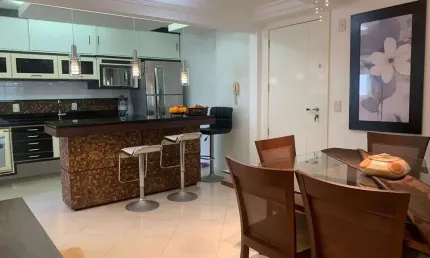Apartamento para Venda em Balneário Camboriú, Centro, 2 dormitórios, 1 suíte, 2 banheiros, 2 vagas