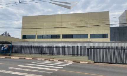 Barracão / Galpão / Depósito à venda na Estrada da Água Espraiada, 6028, Altos de Caucaia (Caucaia do Alto), Cotia, 1310 m2 por R$ 3.400.000