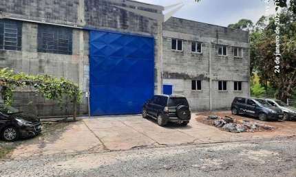 Casa para alugar na Av Ida romussi Gaparinetti, 300, Parque Laguna, Taboão da Serra, 2100 m2 por R$ 48.300