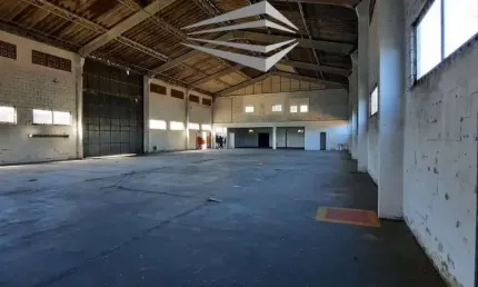 Barracão / Galpão / Depósito para alugar na Estrada da Água Espraiada, Água Espraiada (Caucaia do Alto), Cotia, 859 m2 por R$ 14.000