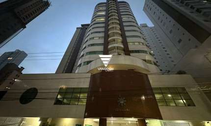 Apartamento com 3 quartos à venda na Rua 3050, 170, Centro, Balneário Camboriú por R$ 1.890.000