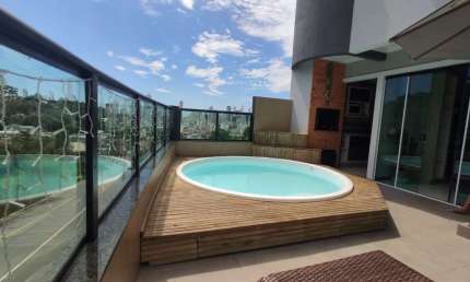 Casa com 3 quartos à venda na Rua Venezuela, 1273, Nações, Balneário Camboriú por R$ 2.500.000