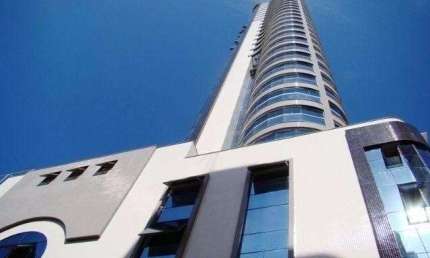 Apartamento com 3 quartos à venda na Rua 3110, 193, Centro, Balneário Camboriú por R$ 2.650.000