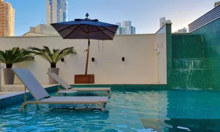 Apartamento com 3 quartos à venda na Rua 3200, 130, Quadra Mar, Balneário Camboriú por R$ 3.300.000