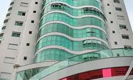 Apartamento com 3 quartos à venda na Avenida Brasil, 3551, Quadra Mar, Balneário Camboriú por R$ 3.690.000