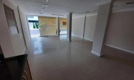 Sala comercial à venda na Rua 600 - até 398/399 , 223, Centro, Balneário Camboriú por R$ 1.150.000
