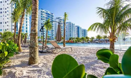 Apartamento com 4 quartos para alugar na Rua Delfim Mário Pádua Peixoto, 350, Praia Brava, Itajaí por R$ 27.000