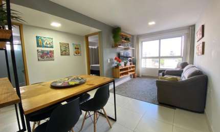 ALUGO APARTAMENTO MOBILIADO COM UMA LOCALIZAÇÃO PRIVILEGIADA