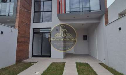 Sobrado com com 1 suíte, 1 demi-suíte e 1 dormitório à venda, 102 m² por R$ 900.000,00 - São João - Itajaí/SC