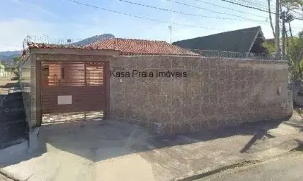 Casa com 2 quartos à venda no Indaiá, Caraguatatuba , 146 m2 por R$ 700.000