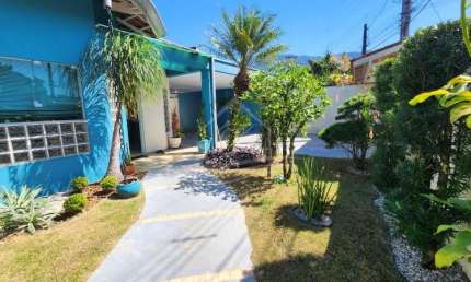 CASA TÉRREA A VENDA COM 06 DORMITÓRIOS, MASSAGUAÇÚ, CARAGUATATUBA/SP