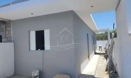 Casa 'a venda com 02 dormitórios, um banheiro, golfinho, caraguatatuba/sp