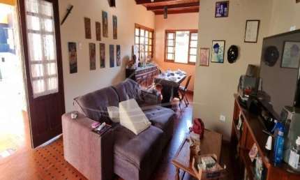 CASA PARA LOCAÇÃO COMERCIAL MUITO BEM LOCALIZADA, INDAIA