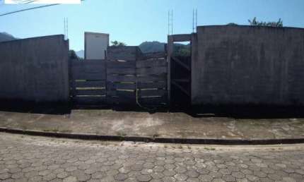 ÁREA COM 1.440 M², MURADO, CALÇADO E ATERRADO NA MARTIM DE SÁ, CARAGUATATUBA/SP