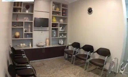 Sala comercial no centro de caraguatatuba ótima localização