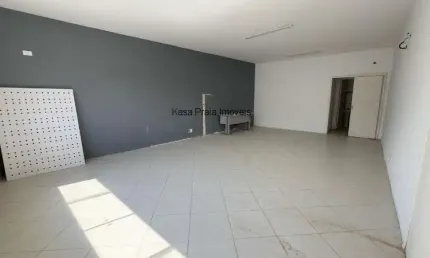 Sala comercial para locação no Indaia Próximo ao Ame em Caraguatatuba