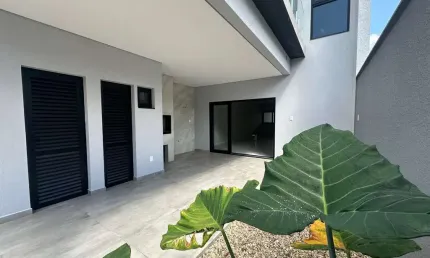 Sobrado geminado à venda no bairro américa | 3 suítes, piscina, closet e alto padrão