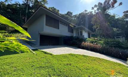 Casa Semimobiliada Centro de Joinville | Oportunidade de morar no melhor de Joinville