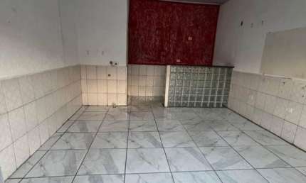 Ponto comercial para alugar na Rua Ibaiti, 100, Vila Florindo, Itaquaquecetuba