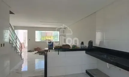 Casa para Venda em Governador Valadares / MG no bairro centro