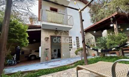 Casa para Venda em Governador Valadares / MG no bairro centro