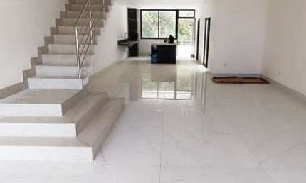 Casa Sensacional 03 suítes 03 closets e com piscina no Belvedere
