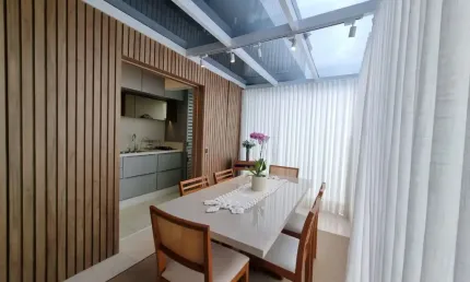 COBERTURA PÉ NA AREIA - 3 DOR, 3 VAGAS, EXCELENTE TERRAÇO E ÁREA GOURMET