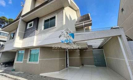 Triplex com 3 quartos em condomínio fechado, no bairro Cajuru!