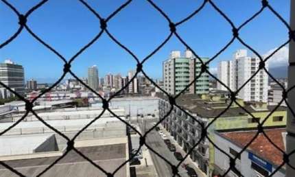 Ocean centro apto 1 dorm , 1 vaga , portaria 24 horas , elevador gas encanado