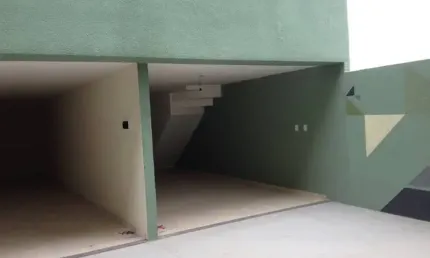 Penha prox ao SHOPPING e METRÔ Penha  sobrado em condomínio  2 dorms 2 suítes, 2 vagas