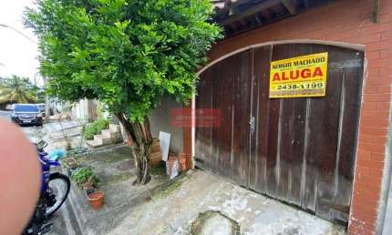 Casa com 3 quartos para alugar na Rua Dois, 14, 14, Bangu, Rio de Janeiro