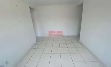 Apartamento com 2 quartos para alugar na Avenida Brasil, 33.000, Bloco 11 Apt 501, 33.000, Bangu, Rio de Janeiro