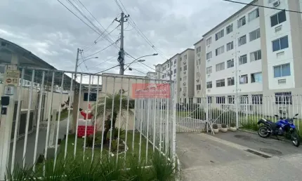 Apartamento com 2 quartos em Padre Miguel, aceitando carta de crédito