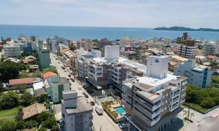 Apartamento 2 quartos a 300m do mar em bombas – lazer completo!