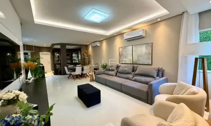 Casa com 3 quartos à venda na Rua Alfredo Ritzmann, Glória, Joinville