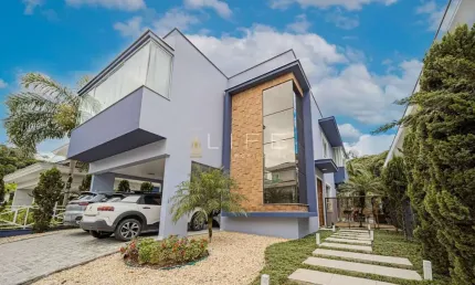 Casa em condomínio fechado com 3 quartos à venda na Rua Alceu Koehntopp, América, Joinville
