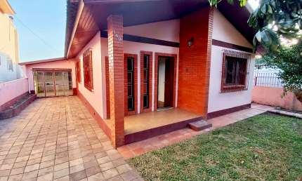Casa com 4 quartos à venda na Rua Mabilio Bernardon, 149, Vila Lucas Araújo, Passo Fundo