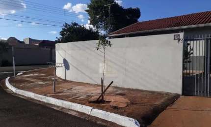 Casa com 3 quartos à venda no Califórnia, Londrina 