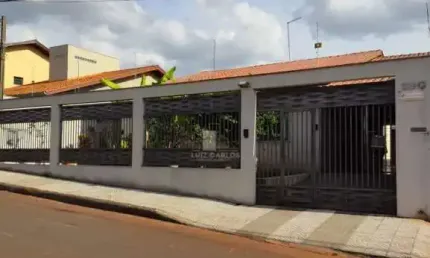 Casa com 4 quartos à venda no Santos Dumont, Londrina 